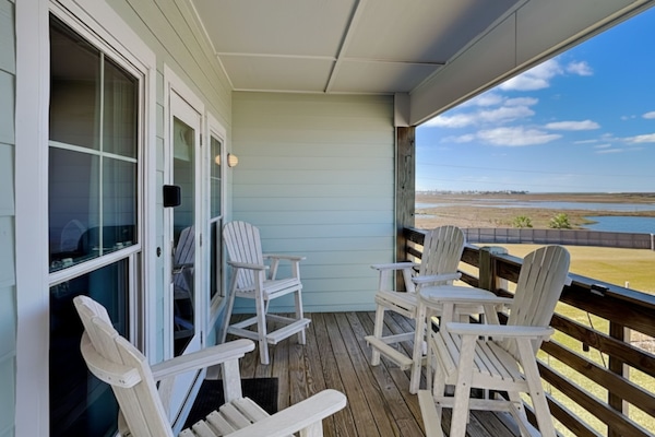 Condo (2 Bedrooms) | Terrace/patio