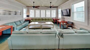 House (Multiple Bedrooms) | Property amenity