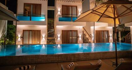 Mikiki Lifestyle Hotel