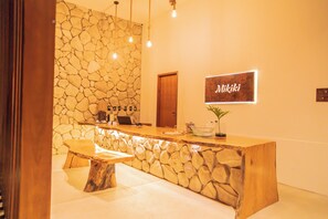 Reception - Mikiki Lifestyle Hotel (Cajueiro da Praia)