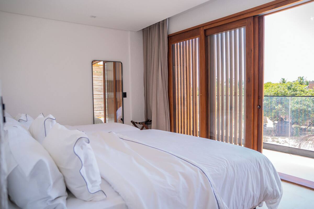 1 bedroom, premium bedding, minibar, in-room safe