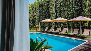 Piscina all'aperto