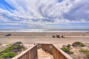 獨棟房屋 (Multiple Bedrooms) | 住宿設施服務