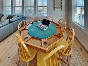 House (Multiple Bedrooms) | Property amenity