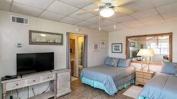 Condo (0 Bedroom) | Servicio de la propiedad