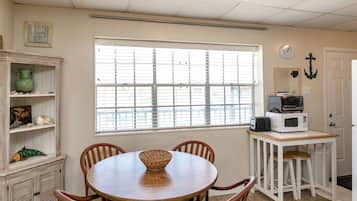 公寓客房 (0 Bedroom) | 住宿設施服務