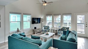 Nhà (4 Bedrooms) | Tiện nghi, dịch vụ nơi lưu trú