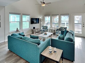 House (4 Bedrooms) | Property amenity