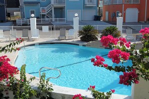 House (4 Bedrooms) | Property amenity