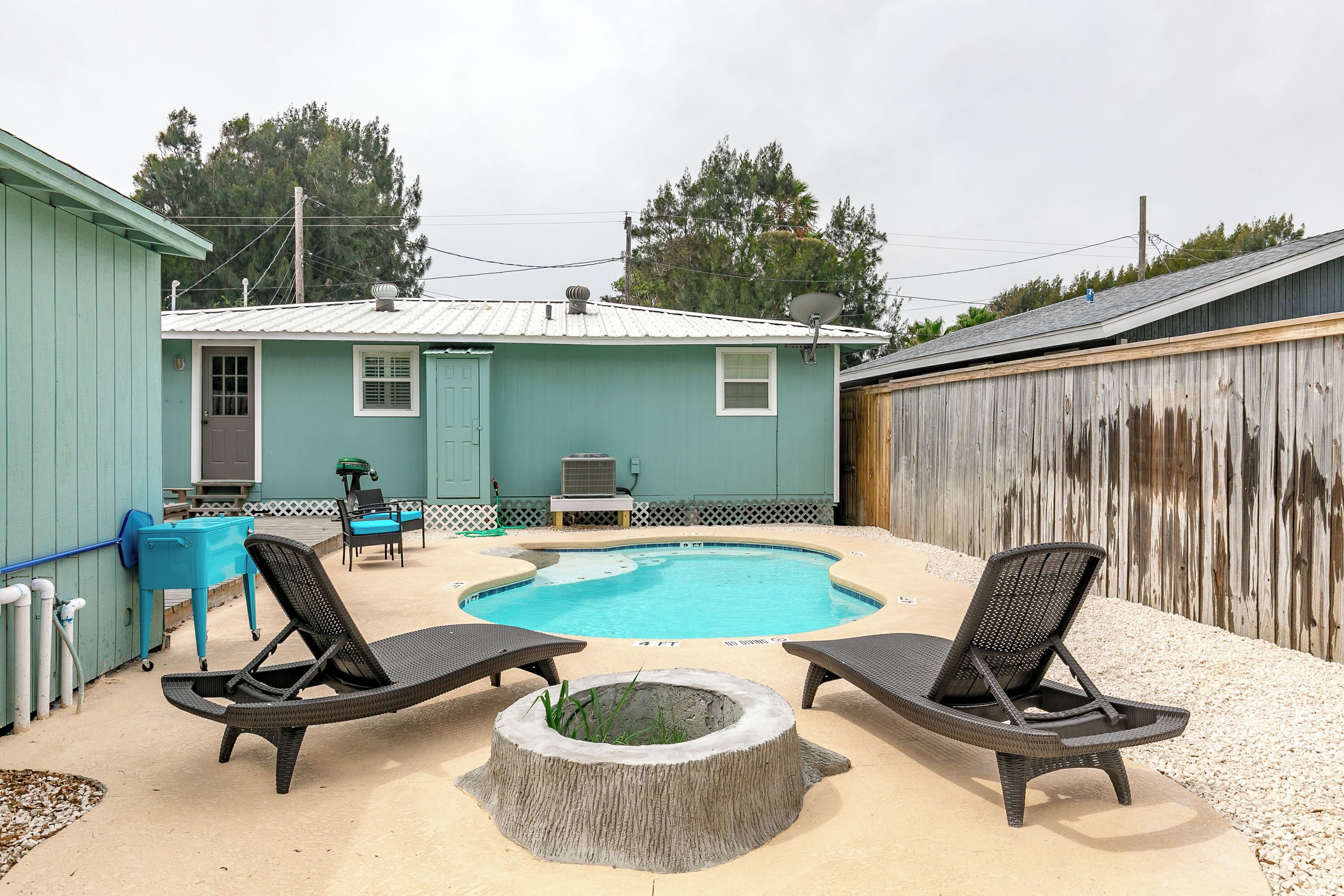 House (3 Bedrooms) | Pool | Outdoor pool