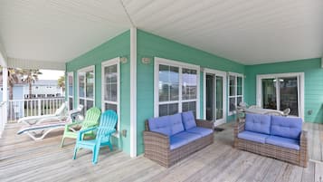 House (5 Bedrooms) | Property amenity