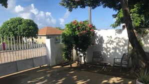 Terrace/patio - Aruba SunRise Apartment (San Nicolas Zuid)
