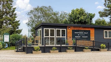 Cottage | Exterior