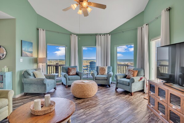 House (4 Bedrooms) | Property amenity