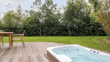 Cottage | Bồn tắm spa ngoài trời