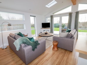 Cottage | Interior
