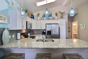 Condo, Multiple Beds, Patio (Endless Happy Hour) | Private kitchen | Fridge, microwave, oven, stovetop