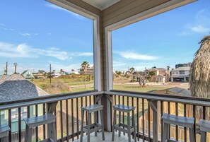 Condo (4 Bedrooms) | Property amenity