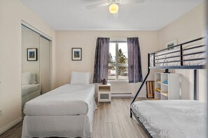 2 bedrooms, free WiFi, bed sheets
