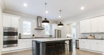 Large Luxury Midtown New Home near Piedmont Park