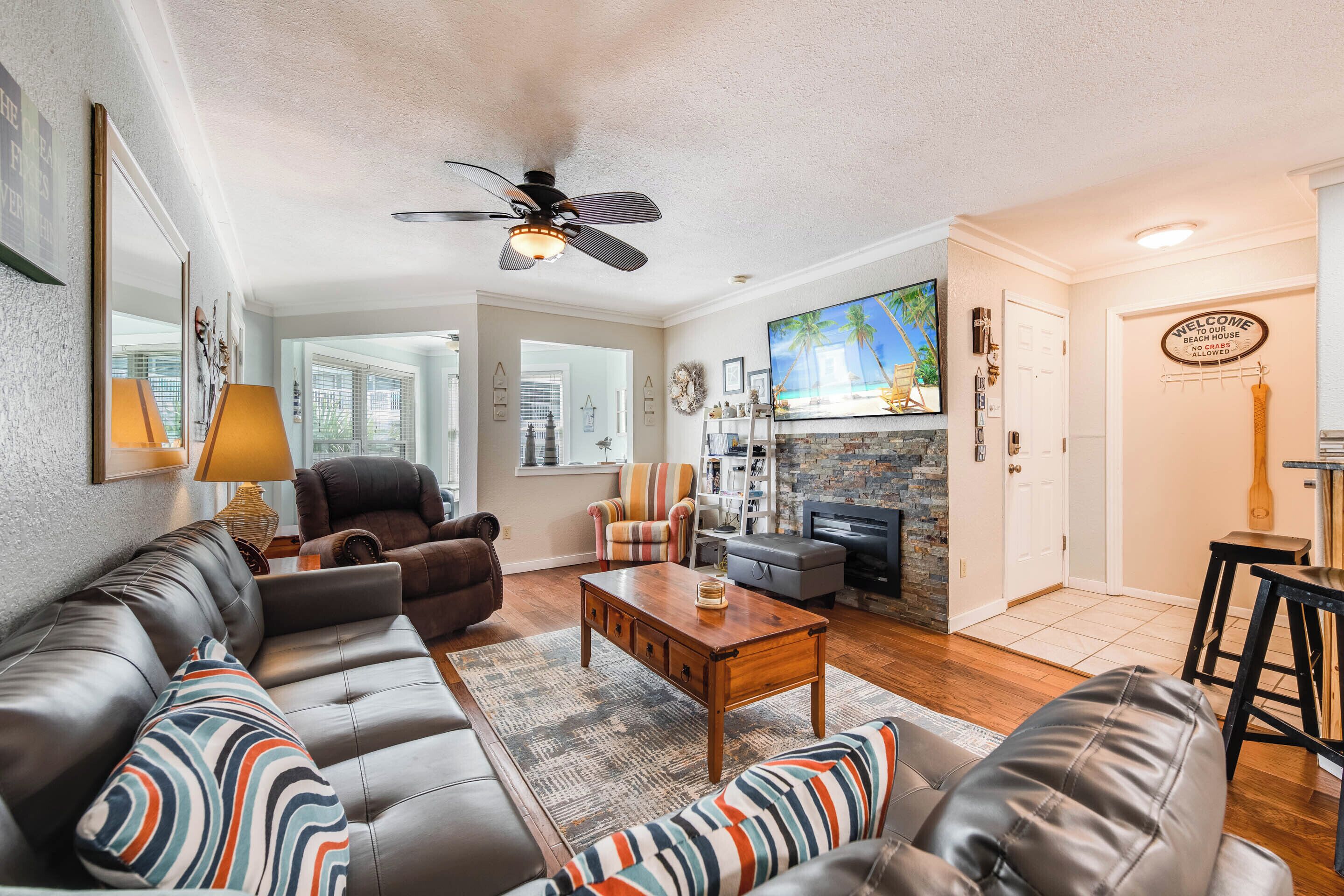 Condo (2 Bedrooms) | Property amenity