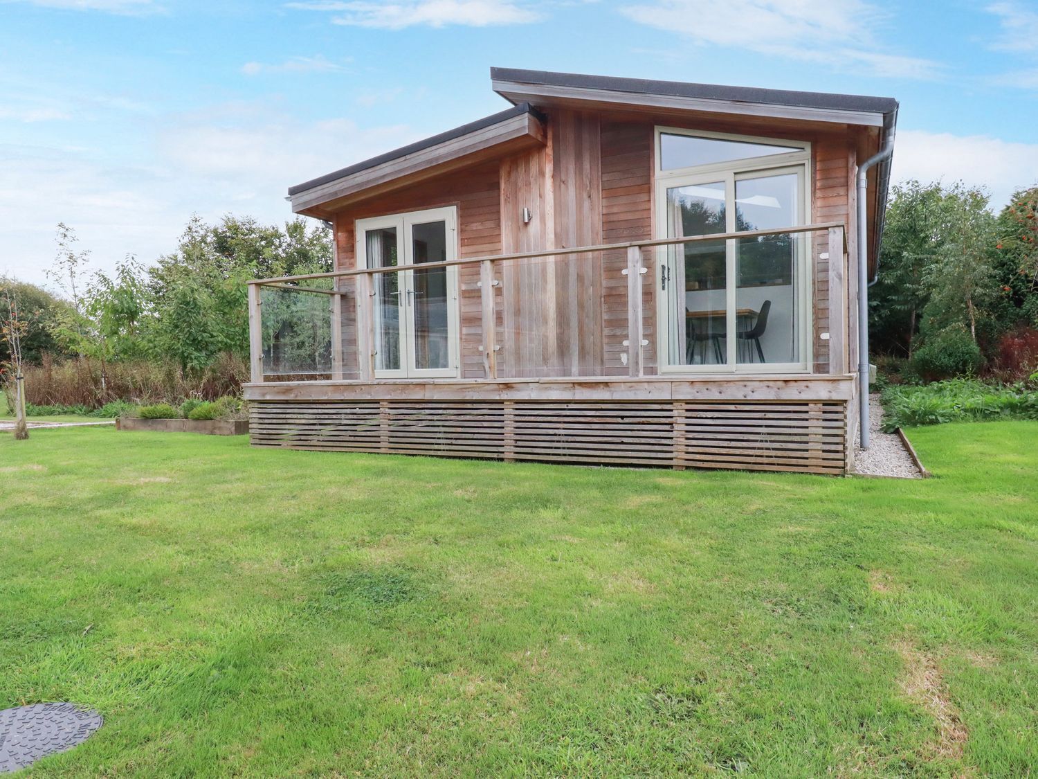 บริเวณภายนอก