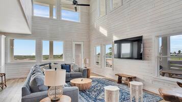 House (5 Bedrooms) | Property amenity