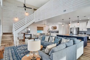 Casa (5 Bedrooms) | Servicio de la propiedad