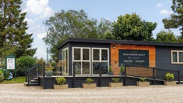 Cottage | Exterior