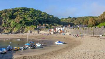 Cottage | Beach