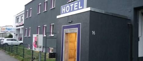 Fassade der Unterkunft