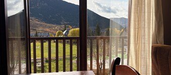 Triplex with fireplace and balcony Erta 4