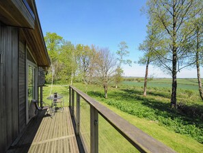 Cottage | Outdoor dining - 19 Meadow Retreat (Liskeard)