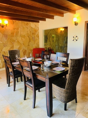 Family Villa | In-room dining