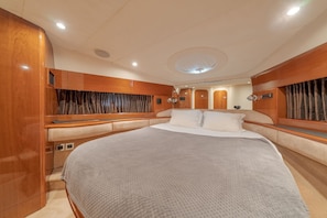Room - Vass (Funchal)