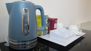 Kaffee und/oder Kaffeemaschine