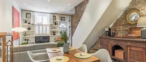 تناول الطعام