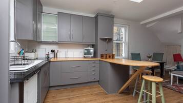 Microwave, oven, stovetop, toaster
