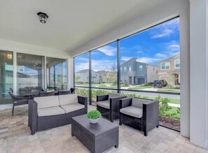Property grounds - 7 BD/ 6.5 BA/ Solara Resort (9013 EM) (Kissimmee)