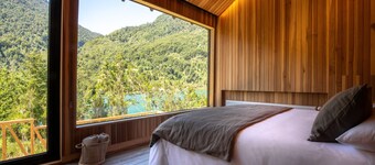 Tawa Refugio del Puelo