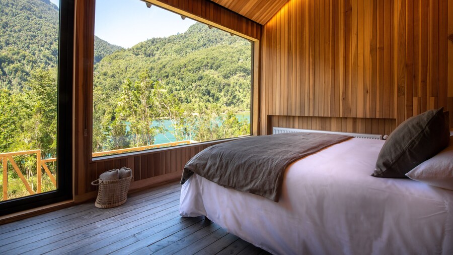 Tawa Refugio del Puelo