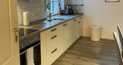 Renovierte Ferienwohnung in Traumhafter Lage mit Eigenem Garten
