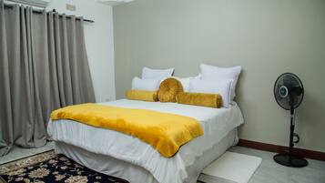 3 bedrooms, free WiFi, bed sheets