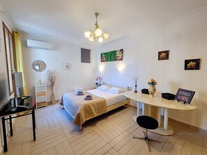 3 sovrum, strykjärn/strykbräda, wi-fi och sängkläder