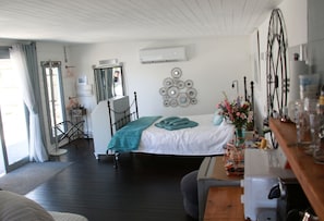 1 chambre, fer et planche Ă repasser, lit parapluie, Wi-Fi gratuit