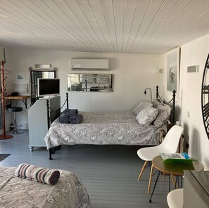 2 Schlafzimmer, Bügeleisen/Bügelbrett, Reisekinderbett, kostenloses WLAN