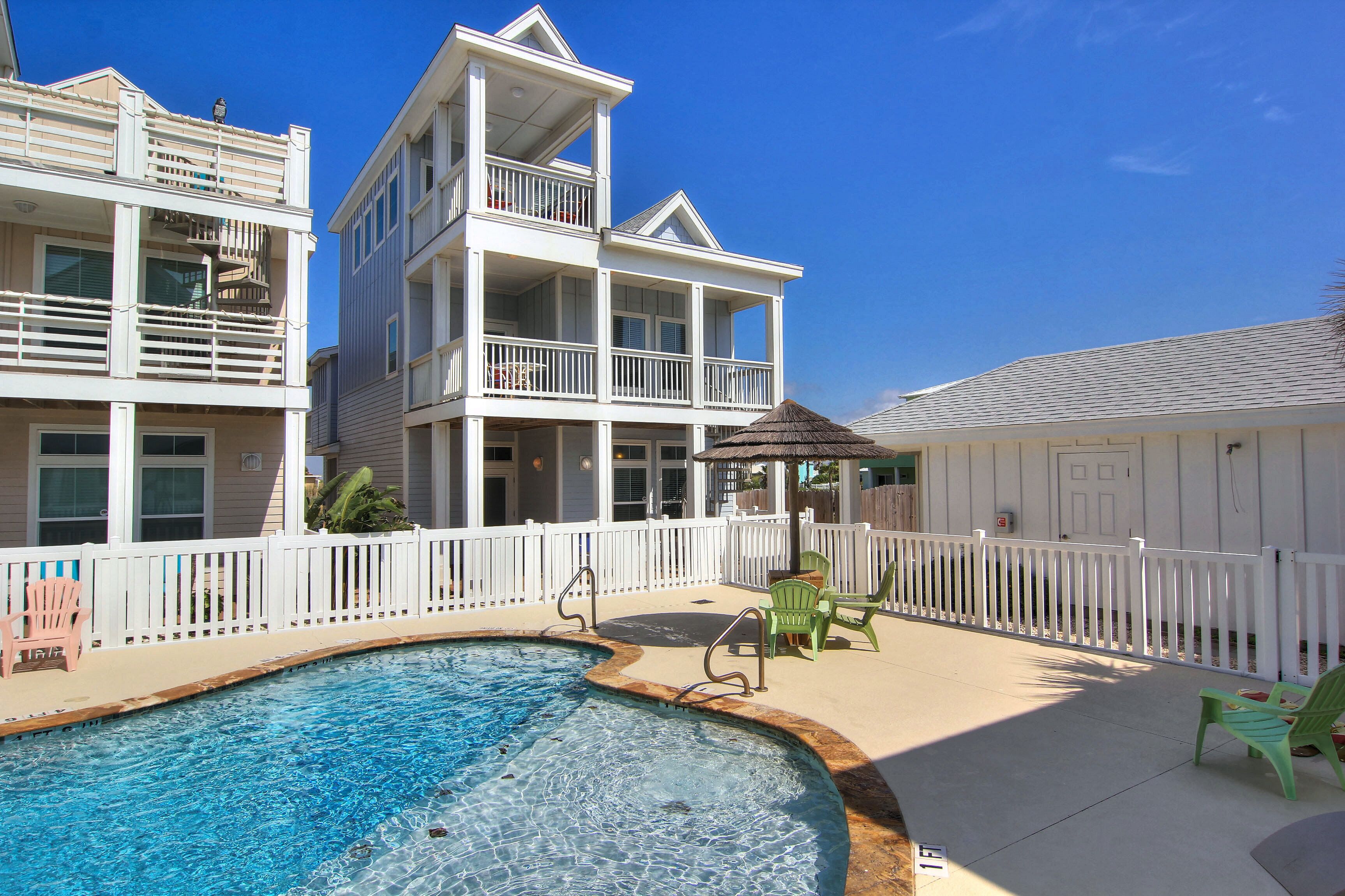 House (3 Bedrooms) | Pool | Outdoor pool