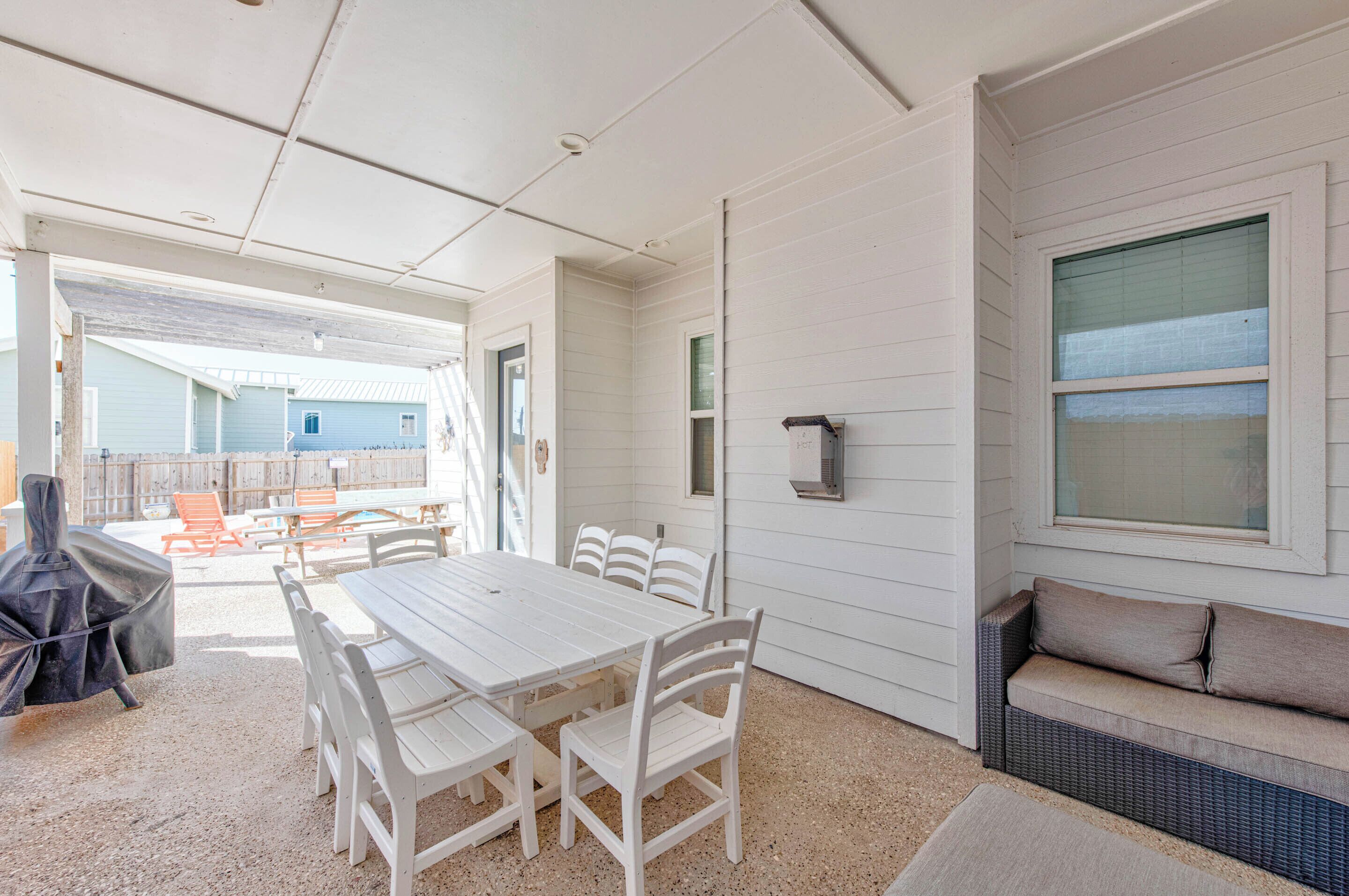 House (5 Bedrooms) | Property amenity