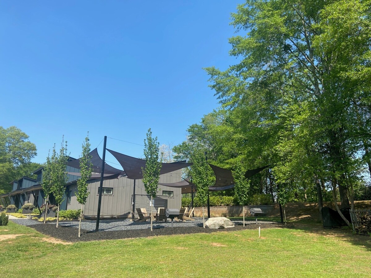 Photo 14 of The Station by Compo Hotels