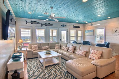 Jumpin' Jellyfish by Silver Sands Vacation Rentals